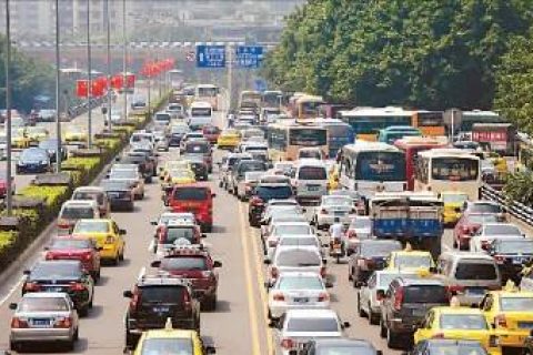 疫情之下，，重庆制造业稳步前进