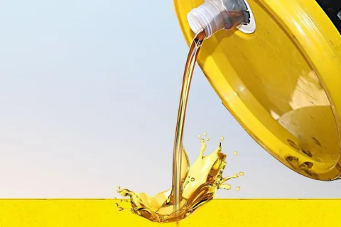 滤油机液压油多久换一次？？？